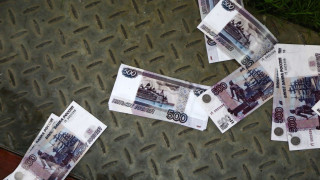 Χαμός στο Καραϊσκάκης, πέταξαν ρούβλια στους παίκτες της Ξάνθης