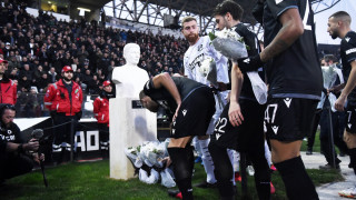 Ο φόρος τιμής των παικτών ΠΑΟΚ και ΟΦΗ στην μνήμη του Παναγιώτη Κατσούρη