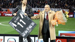 Χασιώτης για Σκαρτάδο: «Ντροπή παίκτης του ΠΑΟΚ να πουλάει σουβλάκια»