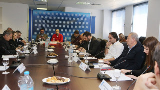 Γελοίοι, δειλοί και ψεύτες κατασκευάζουν νέο «σενάριο»