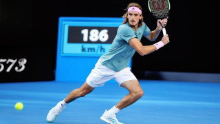 Τσιτσιπάς: «Ο χρόνος περνάει αργά, προσπαθώ να παραμείνω σε φόρμα»