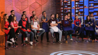 «Κοιμάται στον καναπέ του σαλονιού, γιατί δεν αντέχει τη βρόμα του δωματίου»