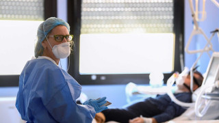 Ιταλός γιατρός: «Θα είμαστε αντιμέτωποι με τον ιό για άλλους τρεις μήνες»