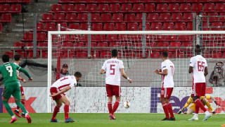 Τα μπάζα των ερυθρόλευκων εμμονών