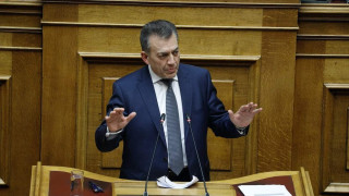 Βρούτσης: «Ενίσχυση των επιστημόνων, διασφαλισμένο το δώρο Πάσχα»