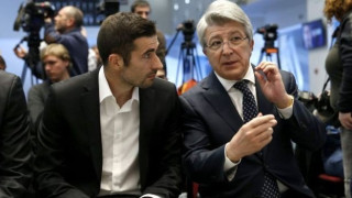 Μιλάει κινέζικα