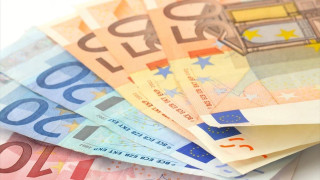 Όσα πρέπει να ξέρετε για την αποζημίωση των 800 ευρώ
