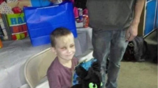 Γιαγιά έκοψε τα γεννητικά όργανα του 5χρονου εγγονού της επειδή έπαιζε με αυτά