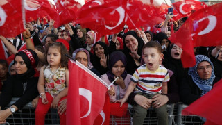 Τουρκικές ΜΚΟ διεκδικούν «επιστροφή» Κρήτης και 12 νησιών στην Τουρκία