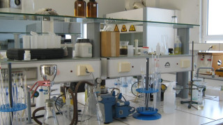 Βιτριόλι: Έλεγχο πώλησης σε όλες τις επικίνδυνες ουσίες ζητούν χημικοί