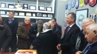 Στο πλευρό των βετεράνων ο Αγγελος (video)
