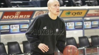 Σιναντίνοβιτς: "Χαρούμενος που ήρθα στον ΠΑΟΚ"