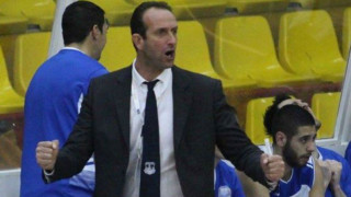 Αναλαμβάνει τον Πανιώνιο ο Χουγκάζ