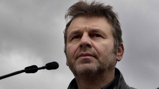Γκλέτσος: Δώστε μας ένα ευρώ για να συνεχίσει να υπάρχει η «Τελεία»