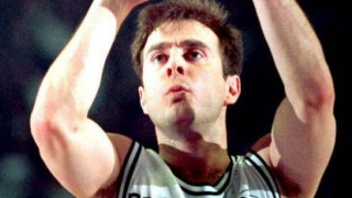 Το... αξέχαστο τζάμπολ του Τζον Κόρφα! (video)