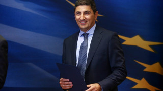 Σοβαρότης μηδέν ενώ… καράβια χάνονται!