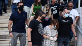 Δολοφονία στον Εύοσμο: «Μάνα και κόρη λένε ψέματα»