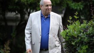 Τέρενς Κουίκ: Επιστρέφει στην τηλεόραση ως παρουσιαστής!