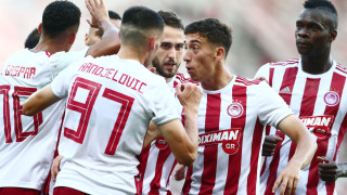 Χαλαρά την ΑΕΚ ο Ολυμπιακός, απίστευτο ματς στο ΟΑΚΑ