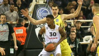 Παραμένει η διαφορά με Μιλόσεβιτς