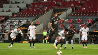 Ανατροπή του Ράσφορντ, γκολ με πέναλτι ο Φερνάντες και 1-0 η Μάντσεστερ Γιουνάιτεντ (vid)