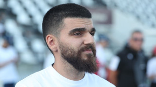Το χτύπημα του Γιώργου Σαββίδη για τη ρετρό φανέλα!