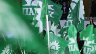 Μαγαζί στα Χανιά έκλεισε στις 12 τα μεσάνυχτα με τον ύμνο του ΠΑΣΟΚ (vid)