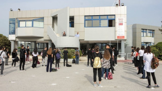 Βόμβα Γώγου: Μπορεί να αλλάξει η απόφαση για Γυμνάσια και Λύκεια