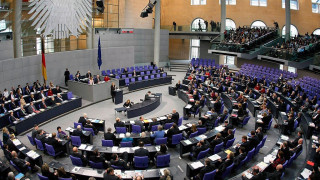 Πέρασε η παράταση του ελληνικού προγράμματος από τη γερμανική Βουλή