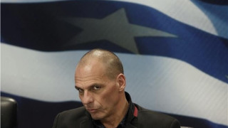 Βαρουφάκης: «Υπήρξαν δυνάμεις που θέλησαν να κάνουν την Ελλάδα Κόσοβο»