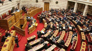 Πέντε νομοσχέδια και μια εξεταστική ετοιμάζει η κυβέρνηση την επόμενη εβδομάδα