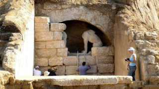 «Δεν σημαίνουν τίποτα οι σκελετοί»