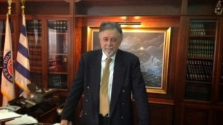 Πανούσης: «Να σταματήσει το πρωτάθλημα...»