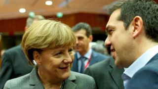 Bloomberg: Τι είπε η Μέρκελ στον Τσίπρα και ήρθε η συμφωνία στο Eurogroup