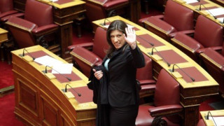 Χαμός στην Μεγαλόπολη μεταξύ της Ζωής Κωνσταντοπούλου και του Μητροπολίτη