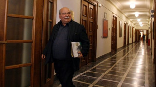 Βούτσης: «Τα μνημόνια τέλειωσαν και δεν υπάρχουν νέα μέτρα»