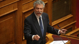 Κανείς δεν εμφάνισε εαυτόν τόσο αδύναμο…
