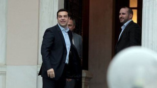 Δημοσκόπηση: Προβάδισμα 27 ποσοστιαίων μονάδων στον ΣΥΡΙΖΑ
