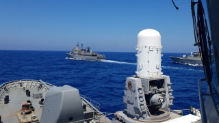 Yeni Safak: Οι Τούρκοι πλοίαρχοι έχουν το ελεύθερο να ανοίξουν πυρ