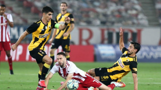 Η μπάλα στη σέντρα