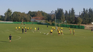 Η τελευταία προπόνηση του Άρη και οι ευχές στον Μάνο