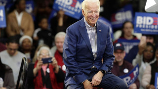 Γκάφα Μπάιντεν: «Περίπου… 200 εκ. άνθρωποι έχουν πεθάνει από κορωνοϊό»!