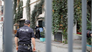 Νεκρός Αμερικανός δημοσιογράφος στην Τουρκία, μέσα στο αυτοκίνητο του