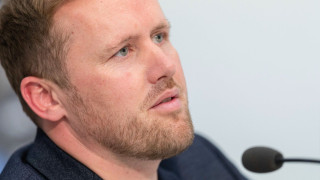 Είμαστε μια πολύ ωραία ατμόσφαιρα, όλα καλά, δεν υπάρχουν προβλήματα