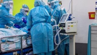 Δερμιτζάκης: Μπορεί σύντομα να «επιλέγουμε» ποιος θα ζήσει στα νοσοκομεία