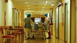Σαραφιανός: «Το θέμα είναι να σώσουμε ζωές, όχι να διαδώσουμε τη νόσο»