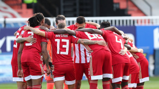 Ποδοσφαιριστές του Ολυμπιακού ξεσάλωσαν σε κορωνο-πάρτι!