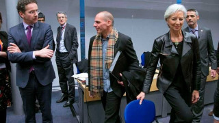 Τα βλέμματα στο Eurogroup
