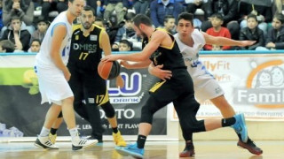 Έχει βρει τον ... μπελά του με τον Κολοσσό