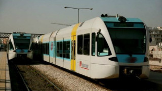 Πεζός χτυπήθηκε από συρμό του προαστιακού